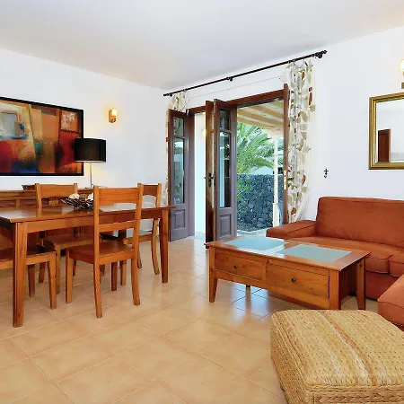 Residencial Los Claveles - Cristina Villa