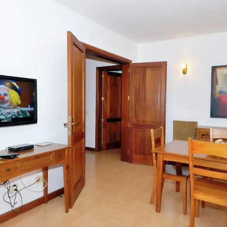 Villa Residencial Los Claveles - Cristina *